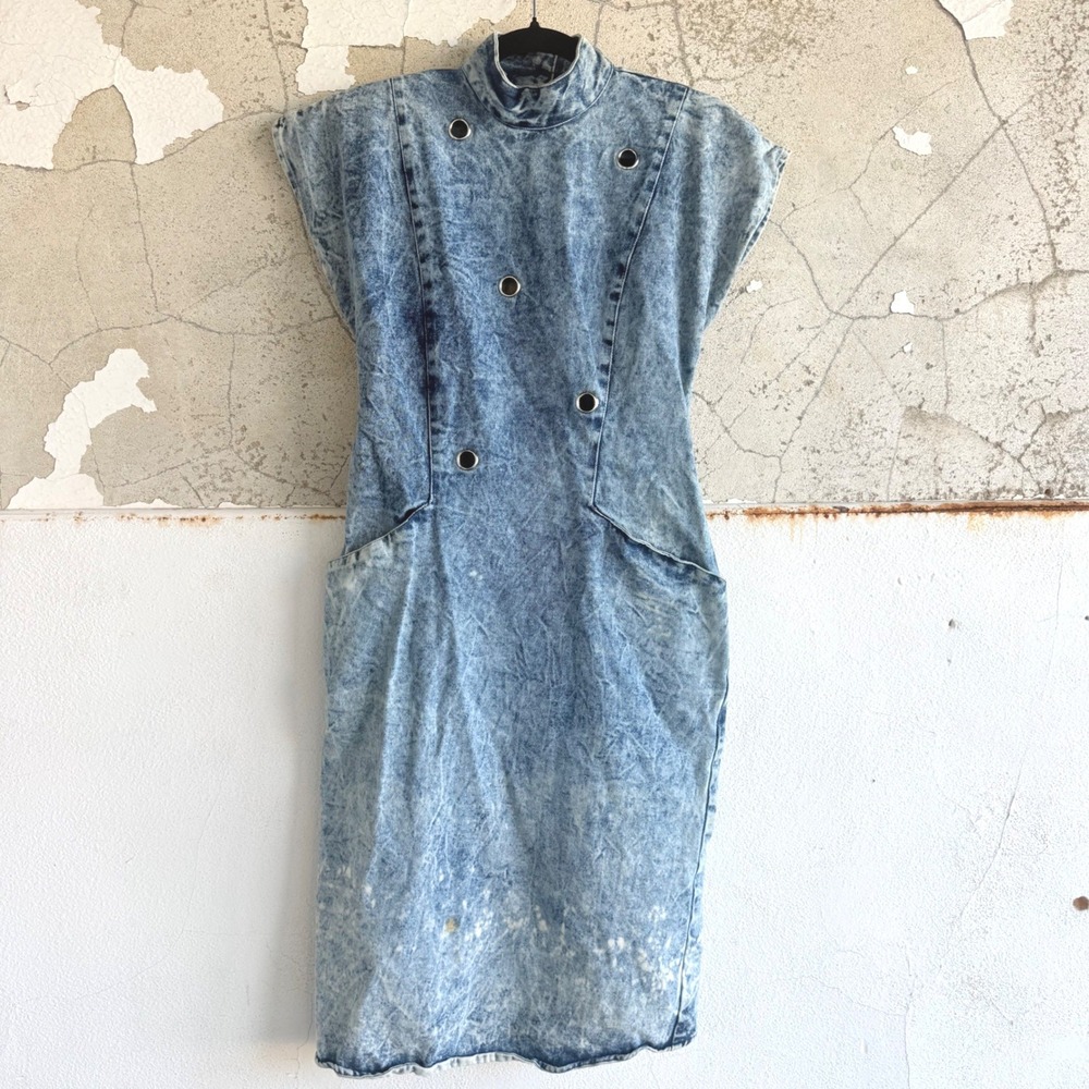 Vintage 80s Denim Dress Acid Wash Open Back Grommet Rocker Made in USA Womens M